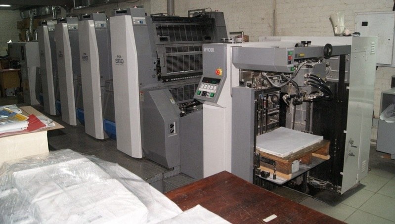 Ryobi 684 (4+0)